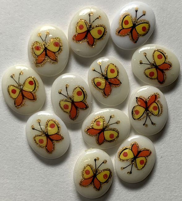 #BEADS0997 - One Dozen Small Oblong Glass Butterfly Cameos - Japan