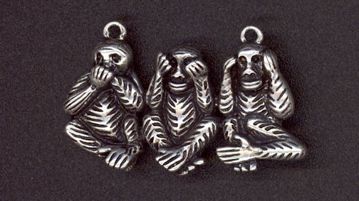 #BEADS0585 - Well Made Metal Pendant with Strange Version of 3 Wise Monkeys - As low as $1.50 Each