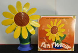 #MSH058 - Novelty Flower Power Fan from the Hippie Era in the Original Box - Battery Operated
