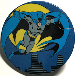 #CH590 - Rare Licensed 1982 Batman  with Flying...