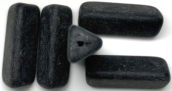 #BEADS0921 - Group of 5 Czech 18mm Black Powder Style Beads