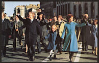 #PL297 - Postcard with Jimmy Carter Family wavi...