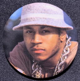 ##MUSICBQ0290 -  Group of 3 1989 Licensed L. L.Cool J Pinbacks