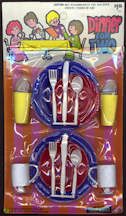 #TY567 - Large Carded Toy Dinner for Two Set
