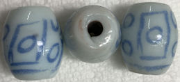 #BEADS0168 - Group of 4 Large Heavy Glass 22mm Blue and White Tibetan Dzi Blessings Beads