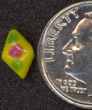 #BEADS0340 - Small Yellow Glass Cabochon with R...