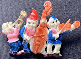 #BEADS1096 - Musical Gnomes Celluloid Pin - Marked Occupied Japan