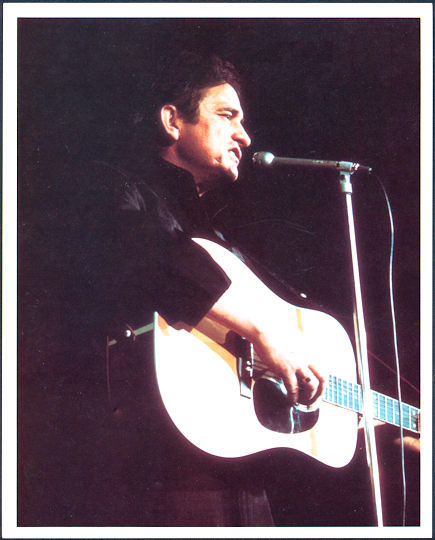 ##MUSICBQ0077  -  High Quality Johnny Cash Promo Photo on Archival Paper