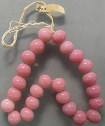 #BEADS0939 - Strand of 24 Cherry Brand Glass 12mm Rose Colored Glass Beads