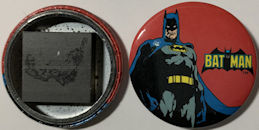 #CH538 - Rare Licensed 1989 Batman Magnet - Standing  Batman - Licensed DC Comics