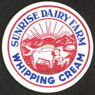 #DC126 - Sunrise Dairy Farm Whipping Cream Milk Bottle Cap with Cows - Portland, Oregon