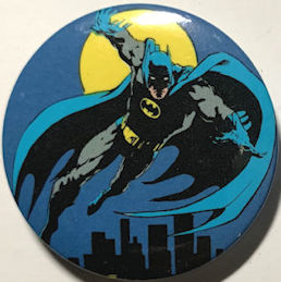 #CH548 - Rare Licensed 1989 Batman Magnet - Batman Flying Over the City - Licensed DC Comics