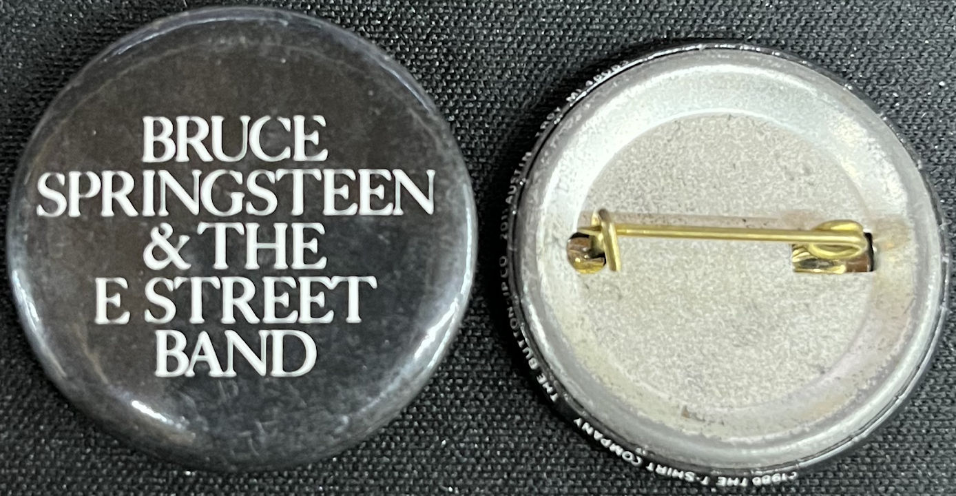 ##MUSICBQ0174 - 1986 Bruce Springsteen and the E Street Band Pinback Button from "Button-Up" 