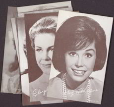 #Cards138 - Set of 16 Exhibit Supply Female Mov...