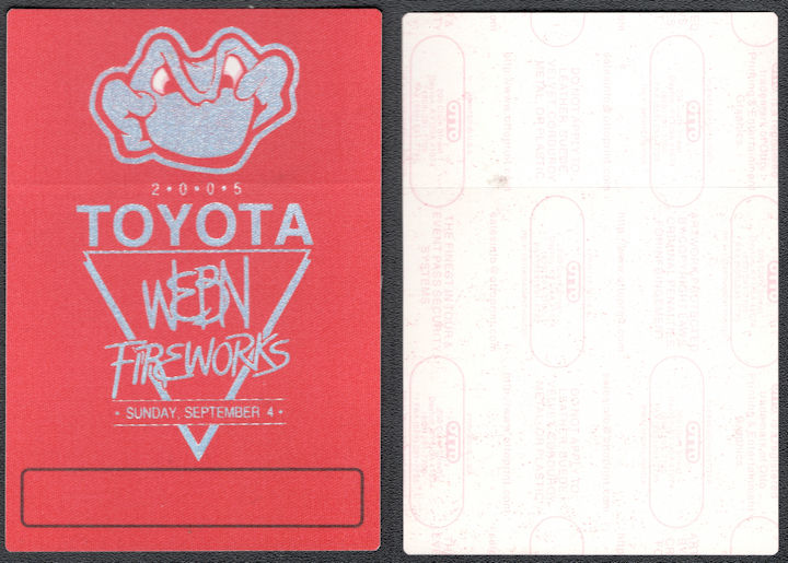 ##MUSICBP1140 - 2005 Toyota/WEBN Cincinnati Fireworks OTTO Cloth Souvenir Pass 