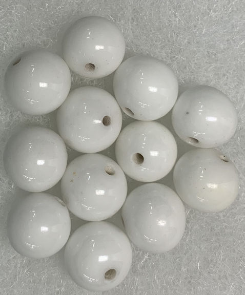 #BEADS0961 - Group of 12 - 12mm Shiny White Glass Japanese Beads