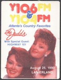 ##MUSICBP1347  - The Judds Cloth OTTO Radio Pass from the 1990 Concert at Lanierland - Naomi Judd