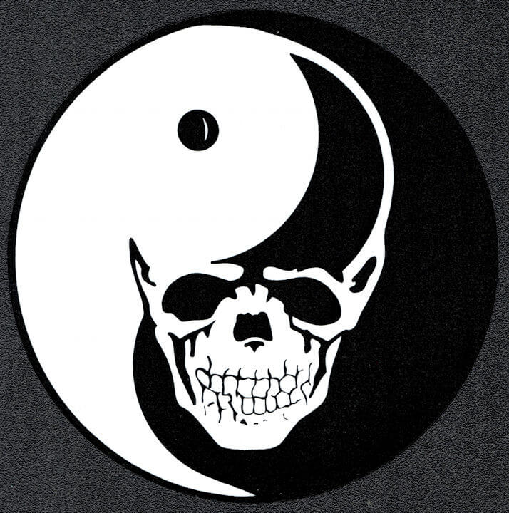 ##MUSICGD2051 - Grateful Dead Car Window Tour Sticker/Decal - Skull Yin Yang